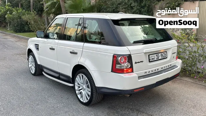 Land Rover Range Rover Sport 2010 photo 4
