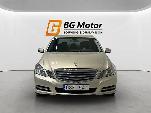 Mercedes-Benz E200 2012 photo 3