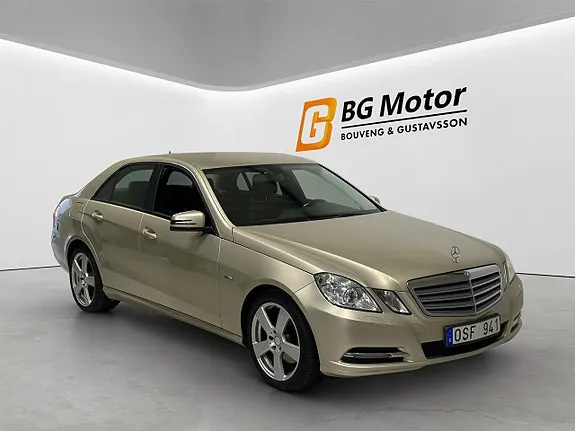 Mercedes-Benz E200