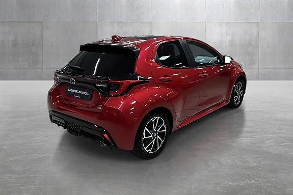 Toyota Yaris 2024 photo 3