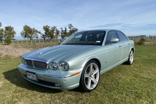 Jaguar Xj
