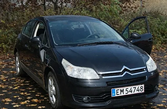 Citroen C4 2007 photo 2