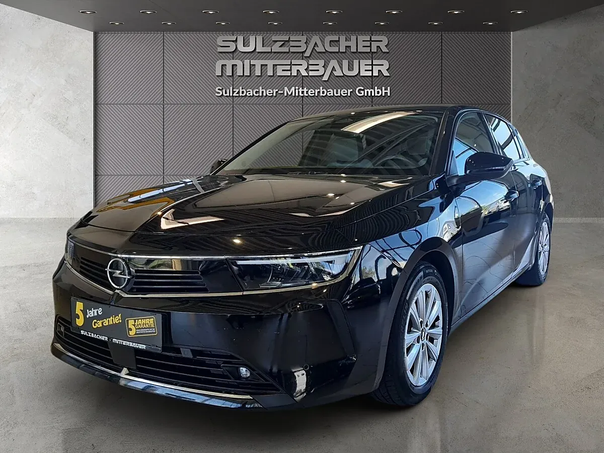 Opel Astra 2023 photo 2