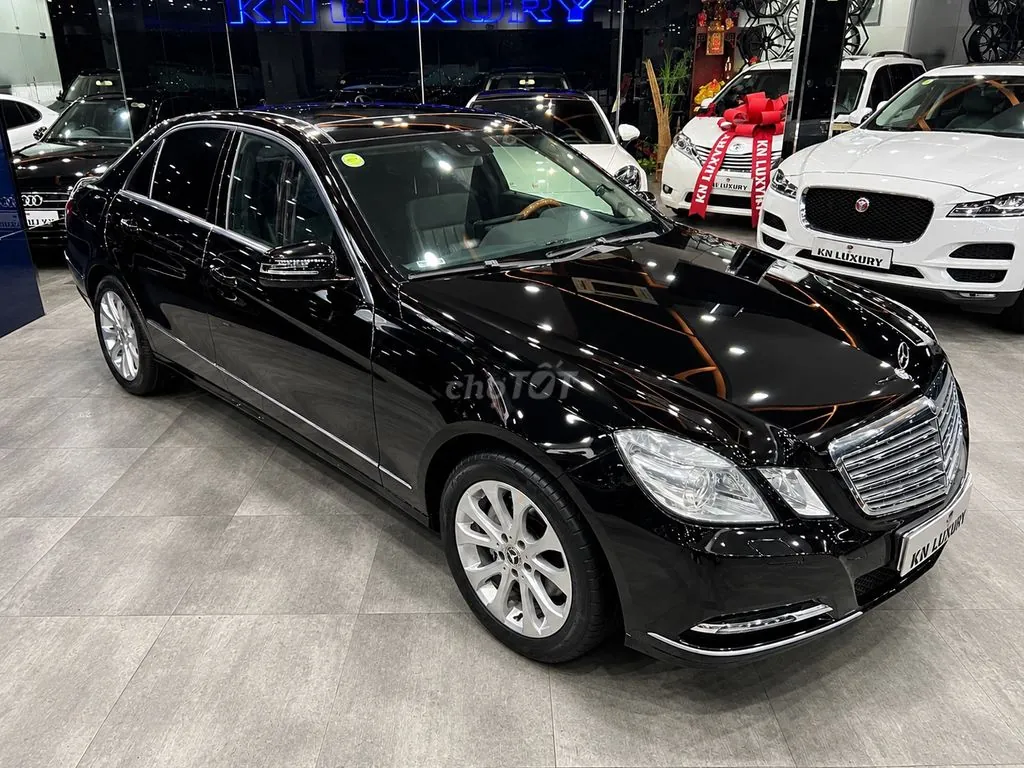 Mercedes-Benz E-Class 2010 photo 5