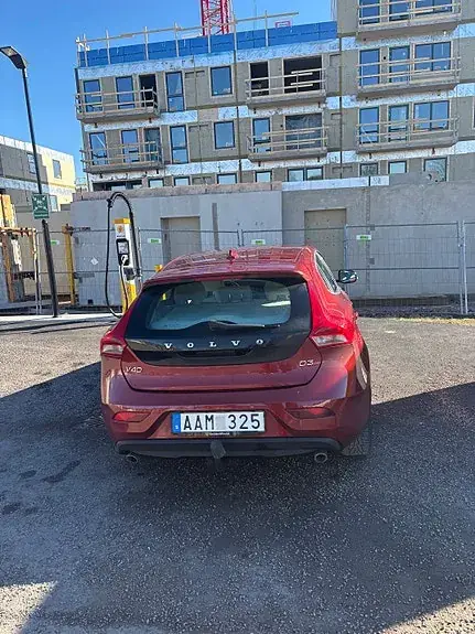 Volvo V40 2013 photo 2