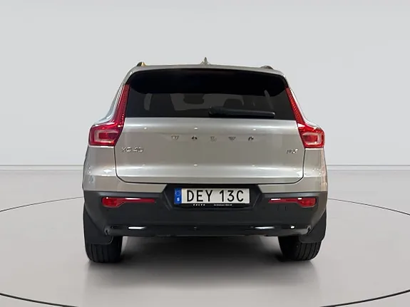 Volvo Xc40 2025 photo 4