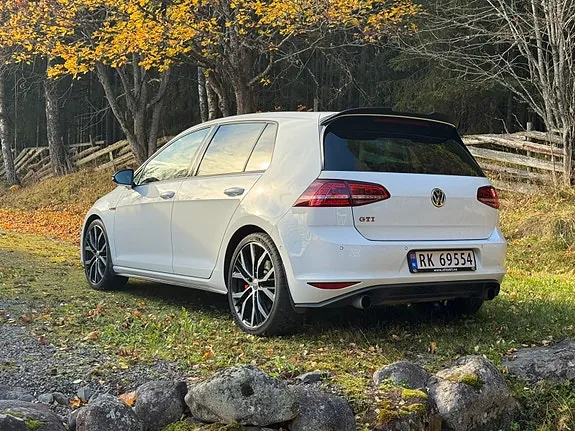 Volkswagen Golf Vii 2014 photo 4