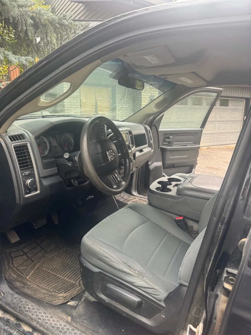 Dodge Ram 1500 2015 photo 5