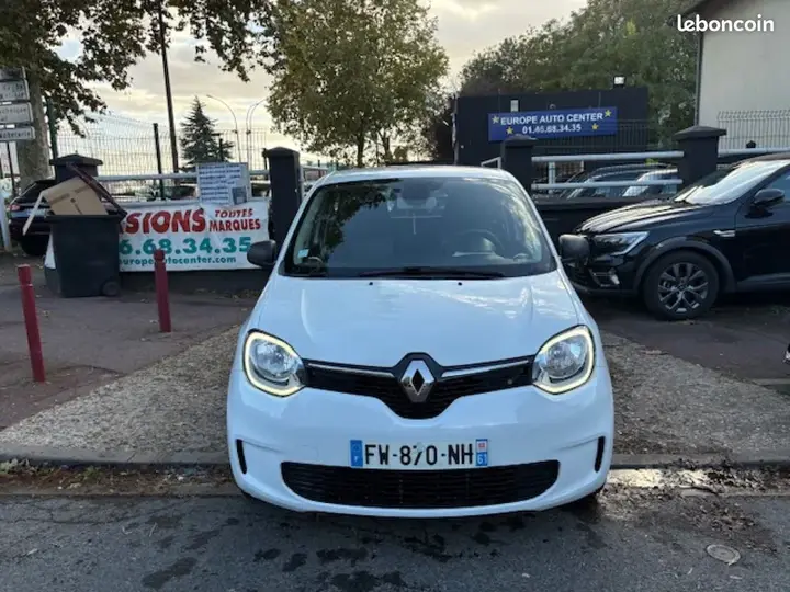 Renault Twingo 2021 photo 2
