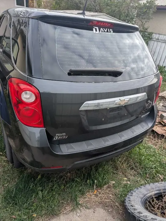 Chevrolet Equinox 2011 photo 2