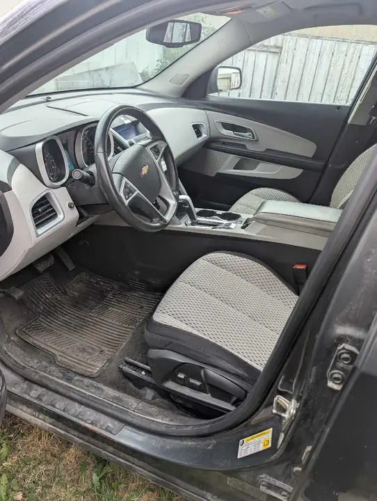 Chevrolet Equinox 2011 photo 4
