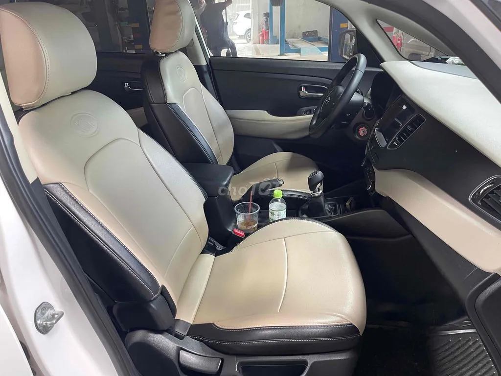 Kia Rondo 2021 photo 3