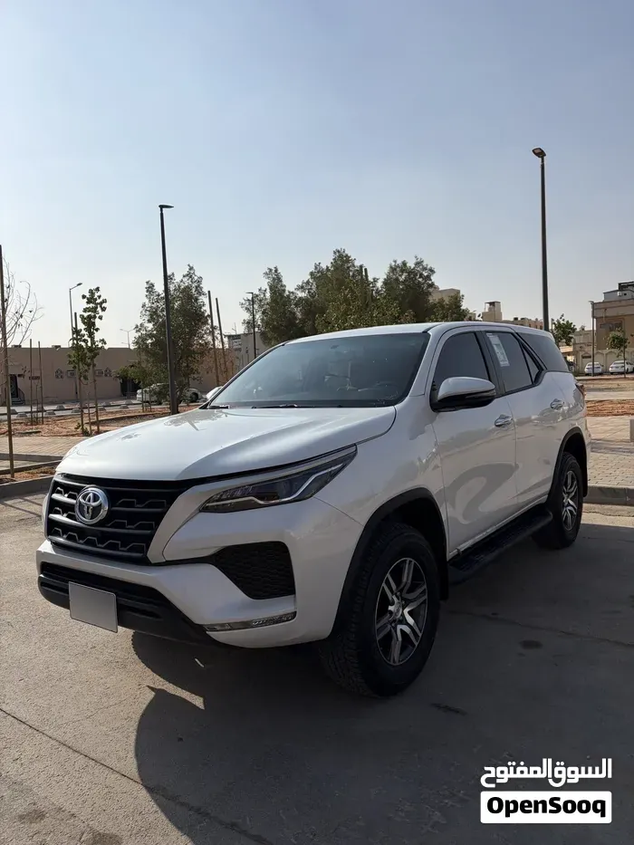 Toyota Fortuner 2026 photo 2