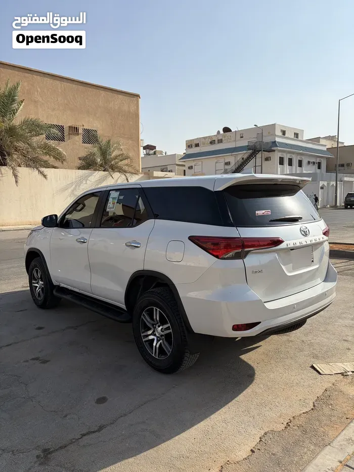 Toyota Fortuner 2026 photo 4