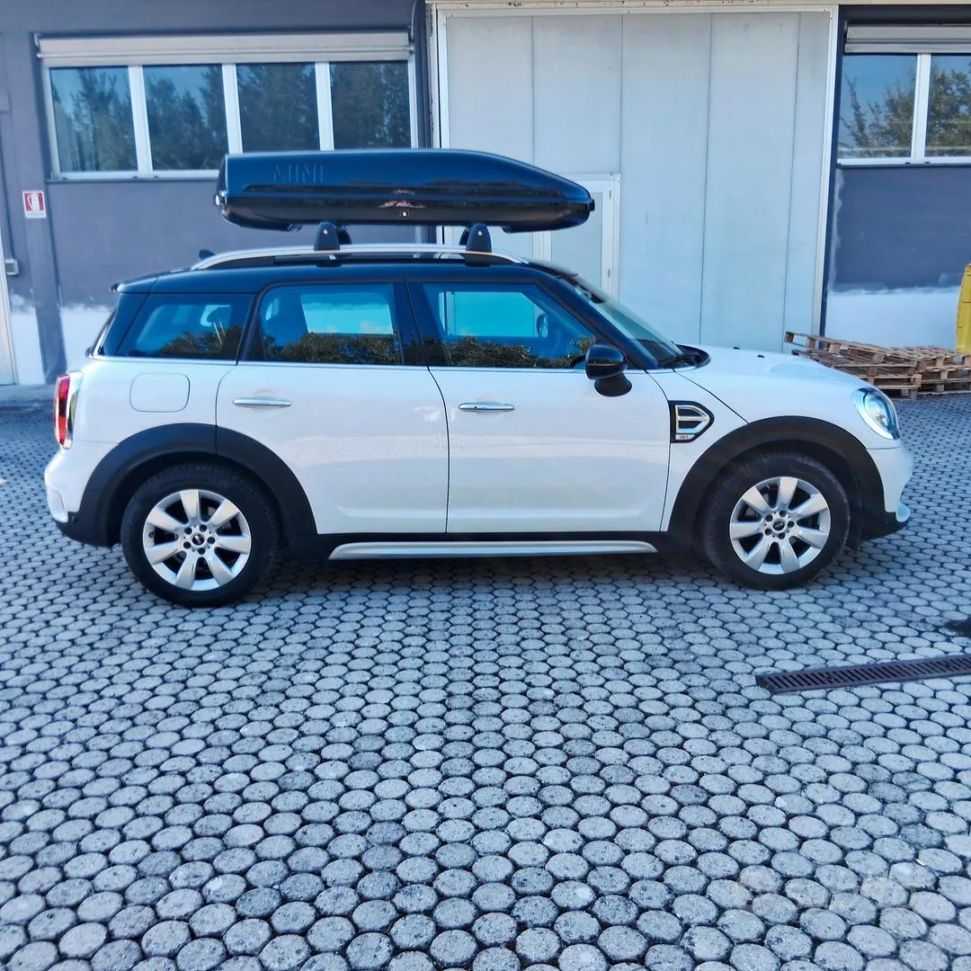 Mini Countryman 2018 photo 2