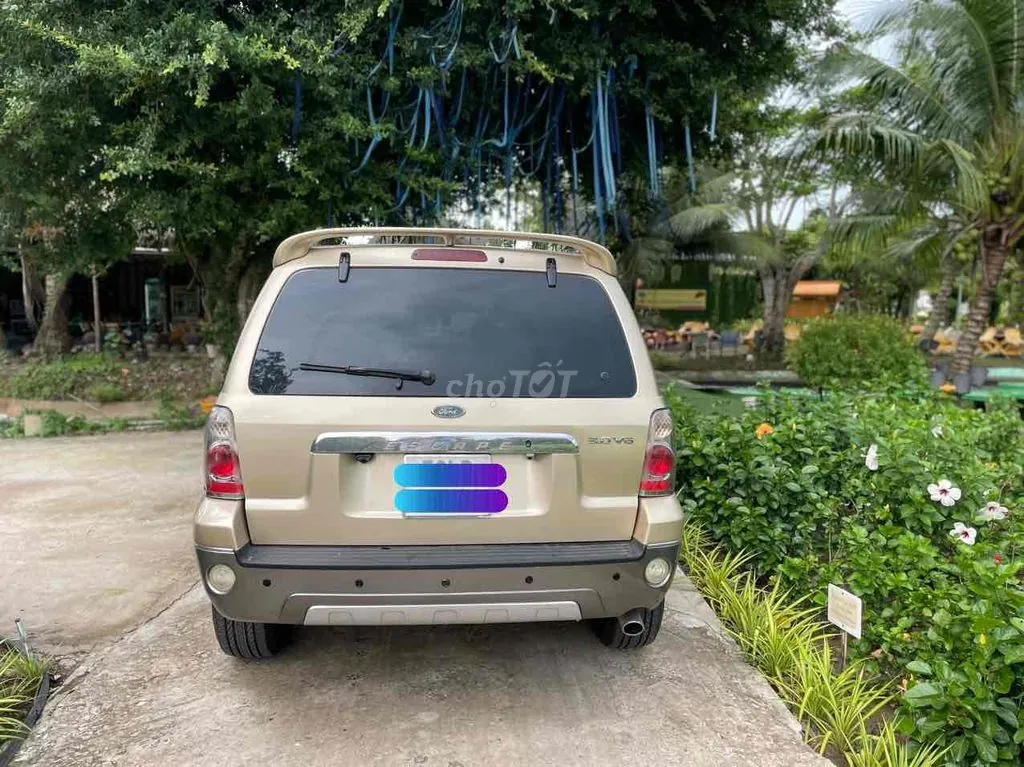 Ford Escape 2004 photo 4