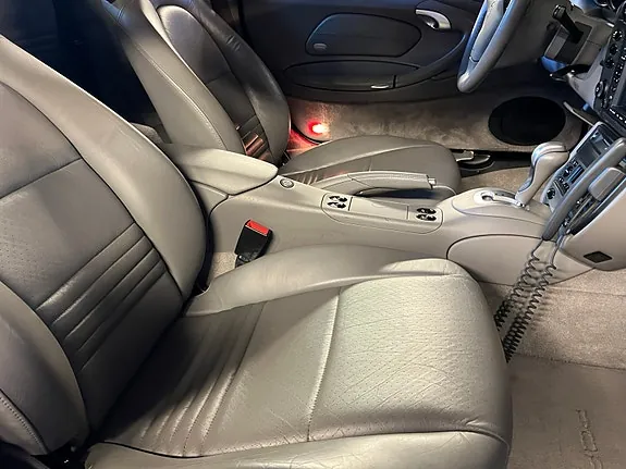 Porsche 911 Carrera 2000 photo 3