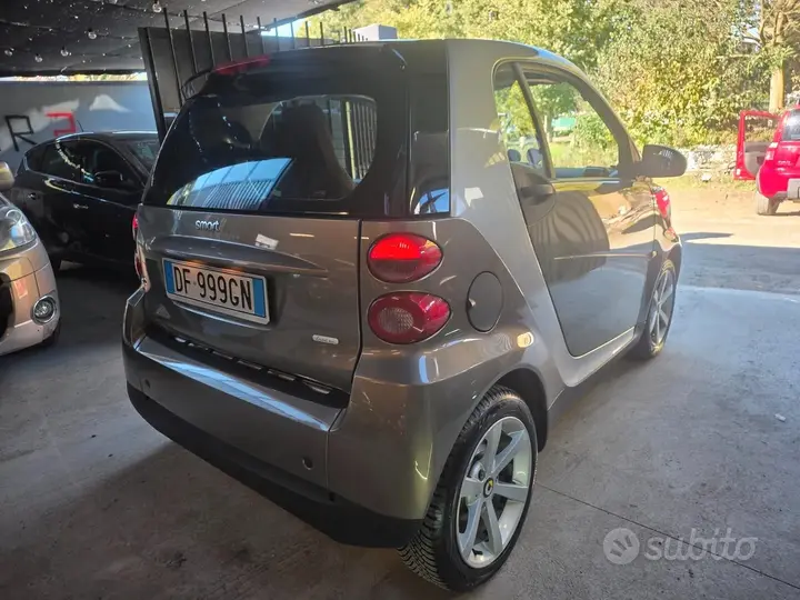 Smart Fortwo 2008 photo 3