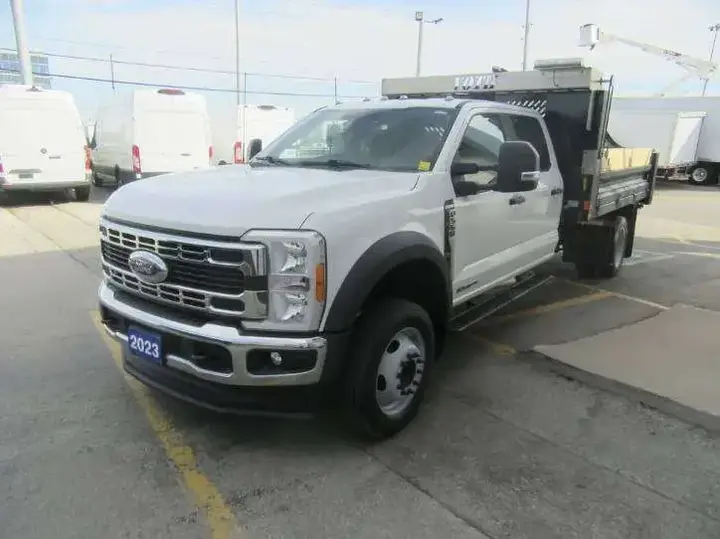 Ford F-550 2023 photo 5