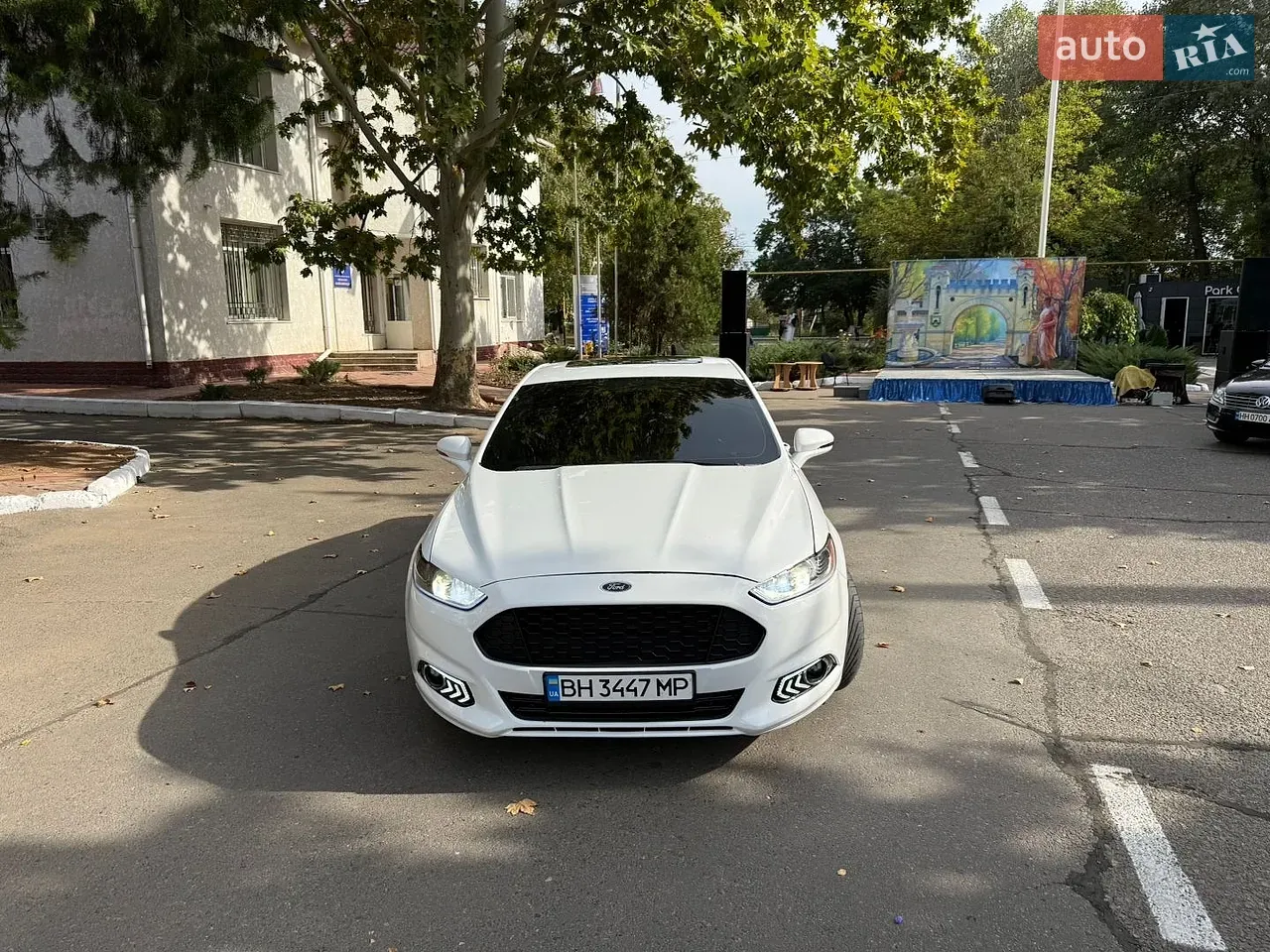 Ford Fusion 2012 photo 3