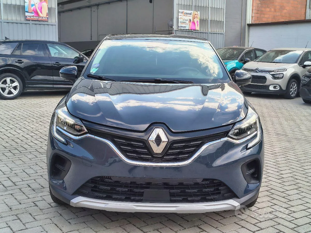 Renault Captur 2024 photo 2