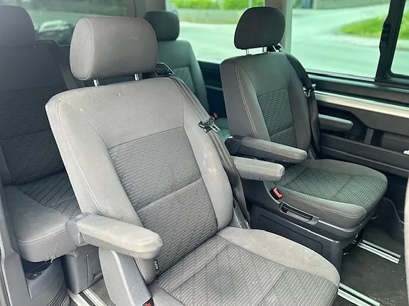 Volkswagen Multivan 2014 photo 2