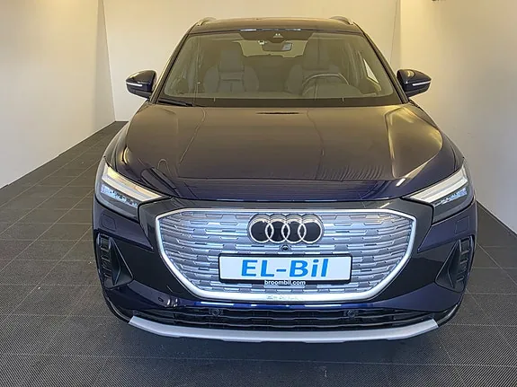 Audi Q4 E-Tron 2022 photo 2