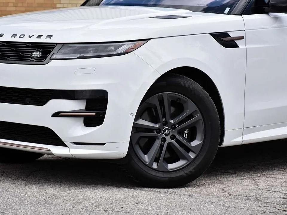 Land Rover Range Rover Sport 2023 photo 2