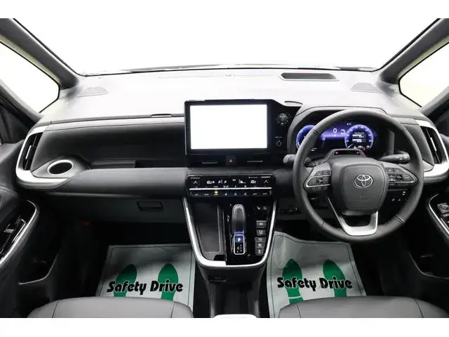 Toyota Voxzie Hybrid S-Z 2026 photo 5