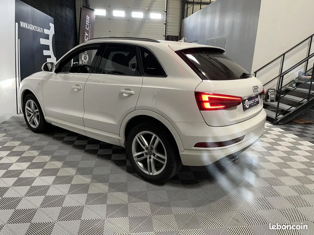 Audi Q3 2015 photo 4