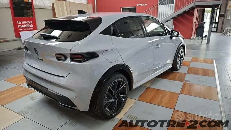 Renault Clio 2026 photo 4