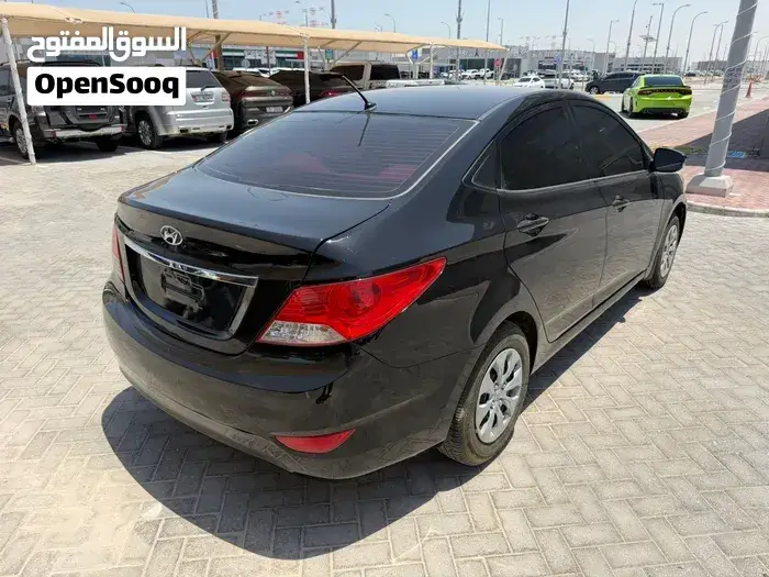 Hyundai Accent 2015 photo 4