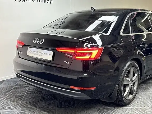 Audi A4 2017 photo 4