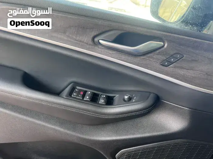 Jeep Grand Cherokee L 2024 photo 4