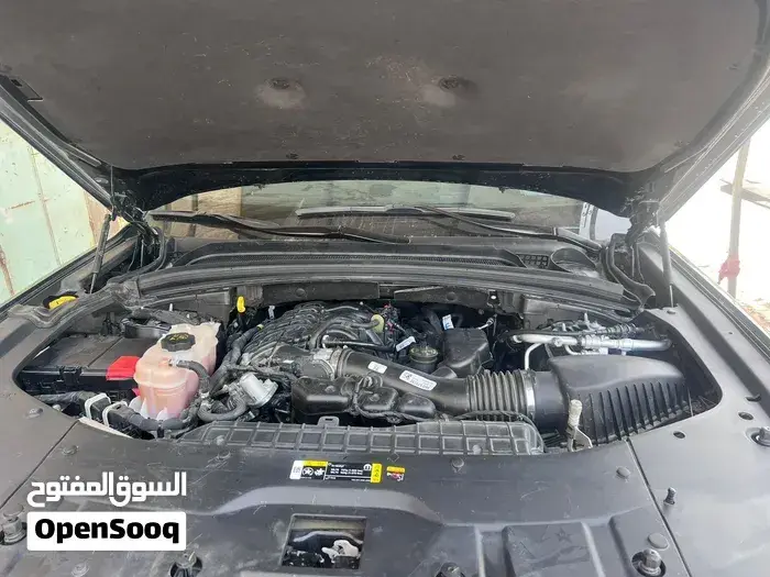 Jeep Grand Cherokee L 2024 photo 2