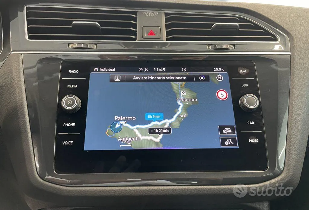 Volkswagen Tiguan 2023 photo 2