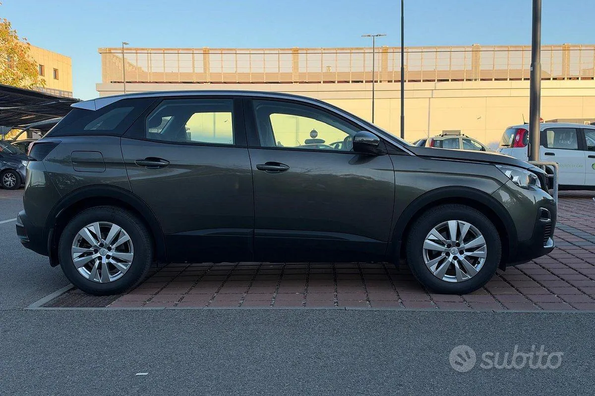 Peugeot 3008 2019 photo 4