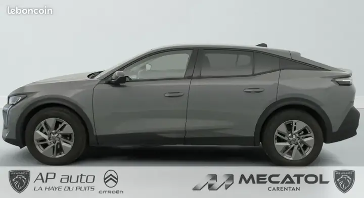 Peugeot 408 2025 photo 4