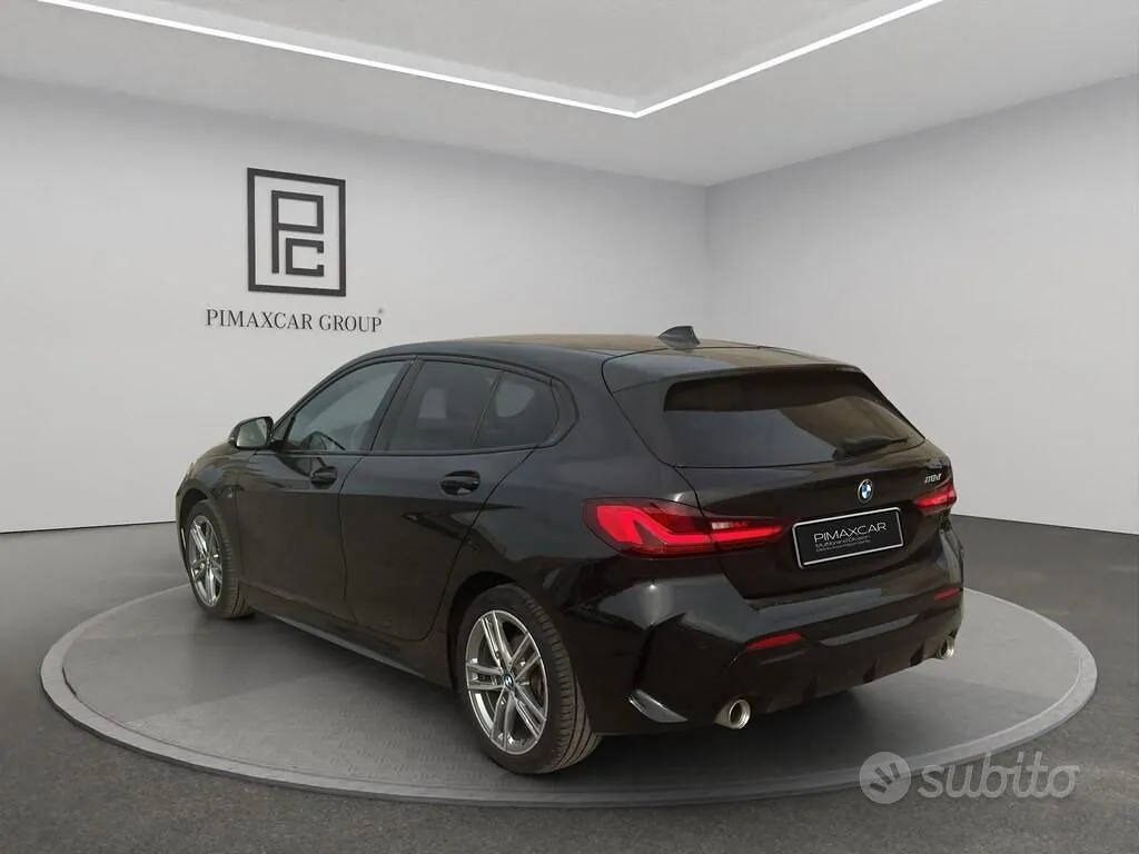 BMW 1 Series 2022 photo 3