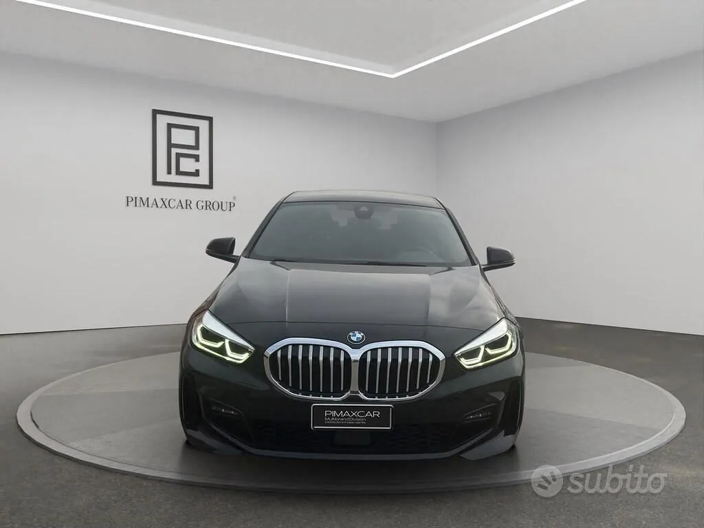 BMW 1 Series 2022 photo 4