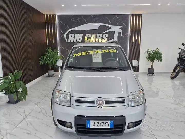 Fiat Panda 2010 photo 2