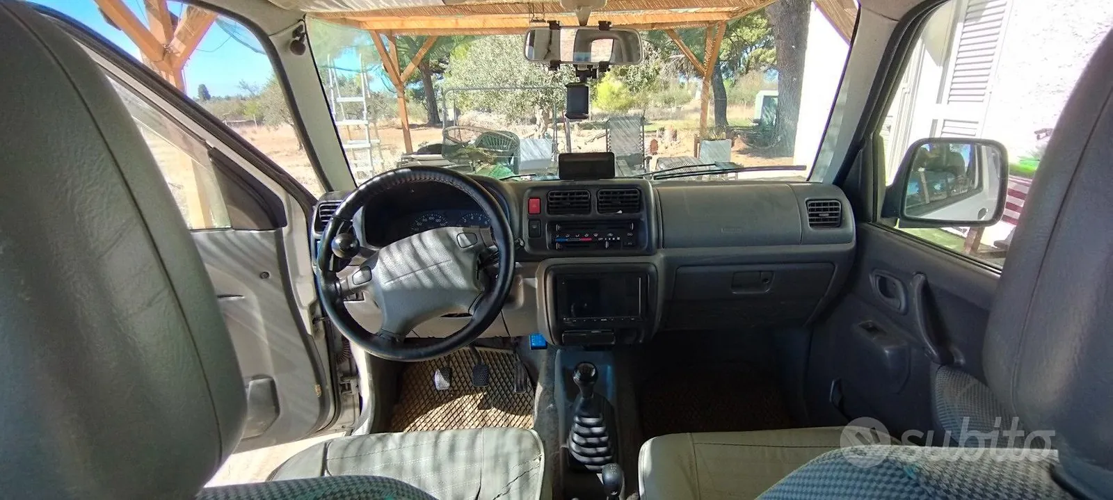 Suzuki Jimny 2002 photo 5