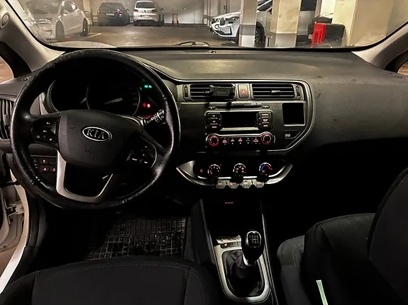Kia Rio 2012 photo 4