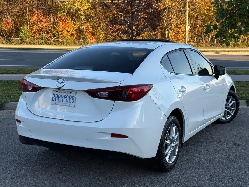 Mazda 3 2014 photo 3