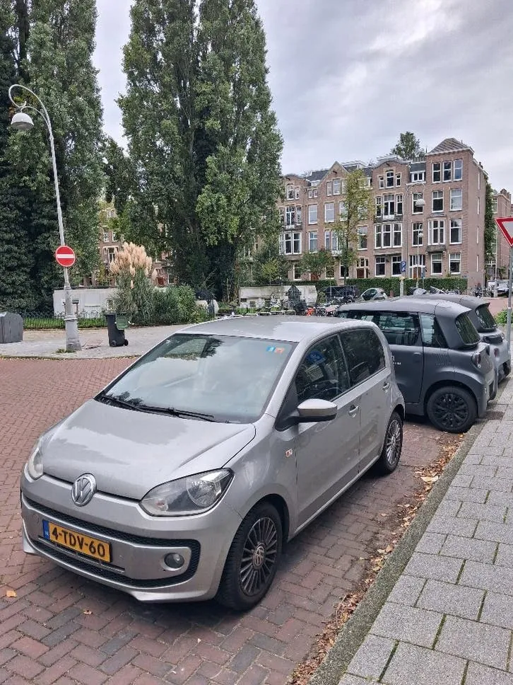 Volkswagen Up