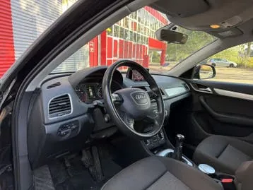 Audi Q3 2016 photo 3