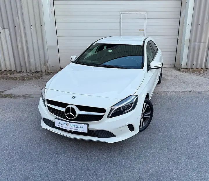 Mercedes-Benz A-Class 2017 photo 3