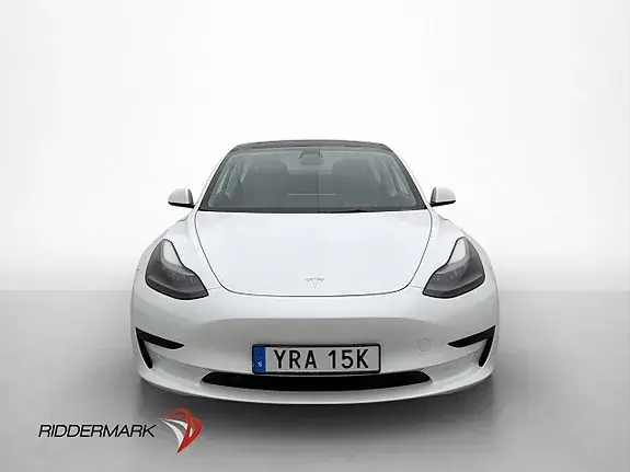 Tesla Model 3 2023 photo 2