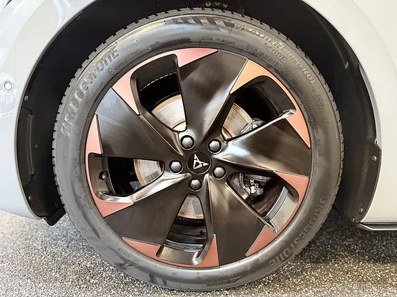 Cupra Born 2022 photo 3