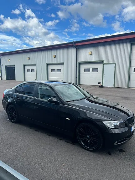 BMW 320I 2006 photo 3